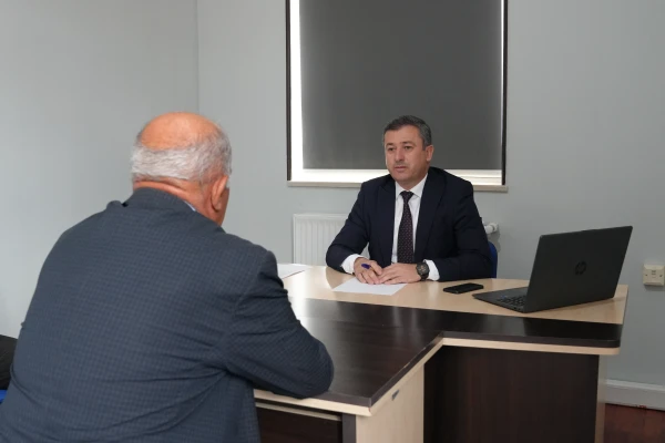 Dövlət Əmək Müfəttişliyi Xidmətinin rəisi Culfa rayonunda vətəndaşları qəbul edib